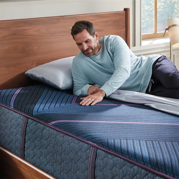 Beautyrest World Class Hybrid