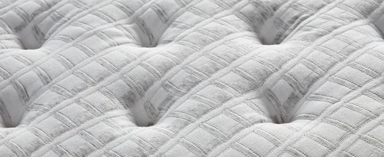 Beautyrest Silver BRS900-C Extra Firm