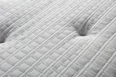 Beautyrest Silver BRS900-C Medium Pillow Top